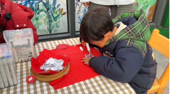 电脑游戏的截图

AI 生成的内容可能不正确。