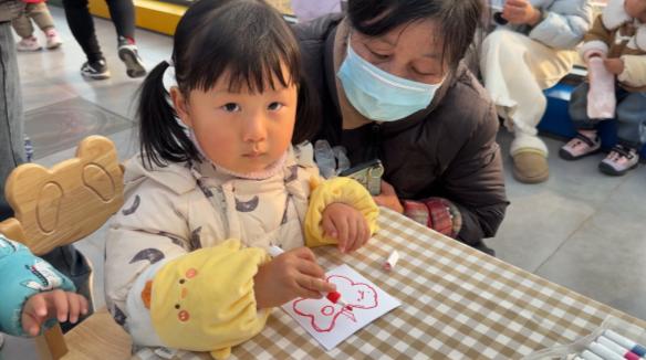 几个人在床上

AI 生成的内容可能不正确。